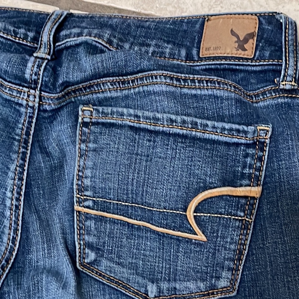 American Eagle 🦅 jeans